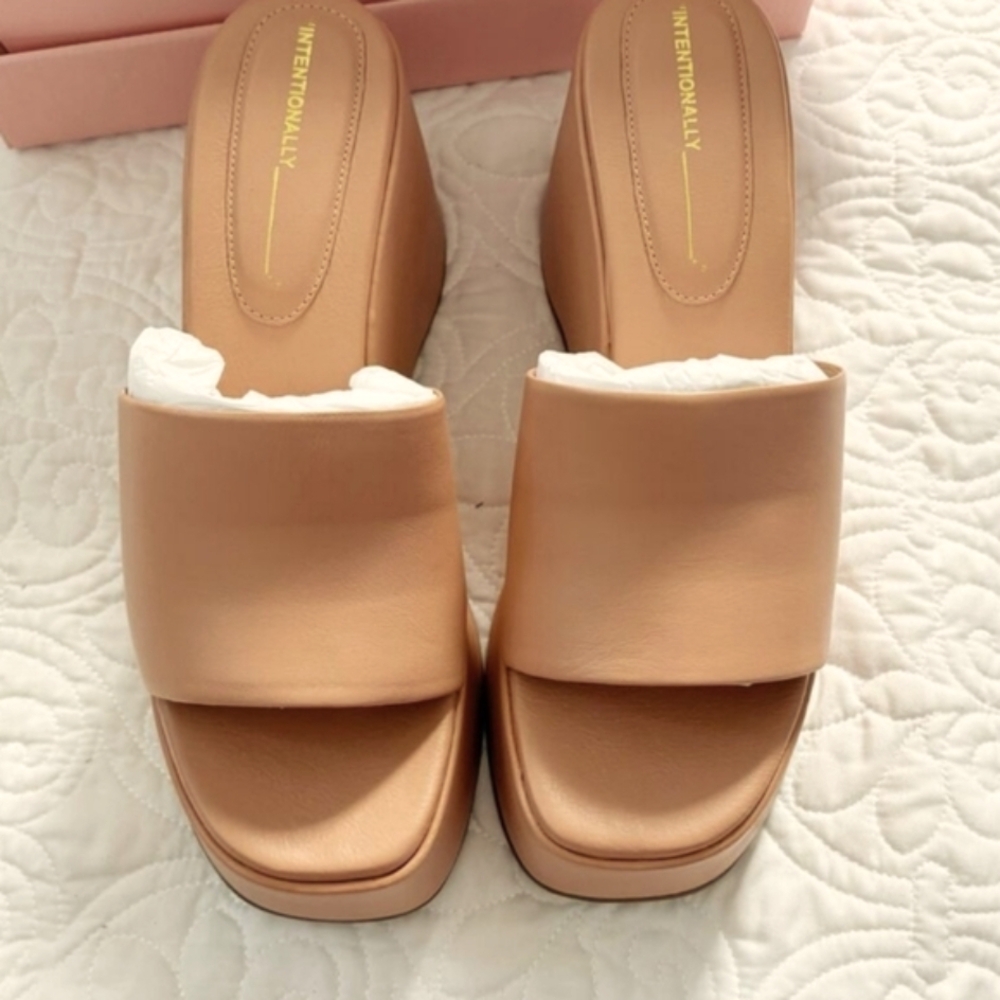 Intentionally Blank Sandals platform Reduced